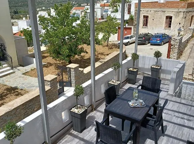 Traditional House In The Heart Of Naxos Holiday home